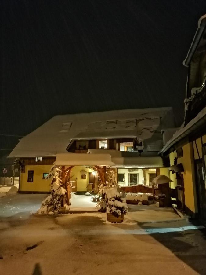 فندق Landgasthof Plohnbachtal Ug Lengenfeld  المظهر الخارجي الصورة